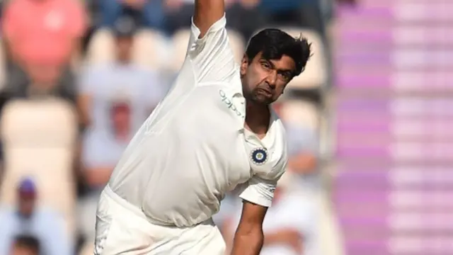 आर अश्विन