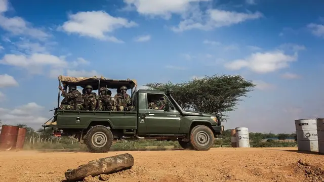 Askar ku sugan xuduudda labada dal ee u dhexeysa mandera iypo beled Xaawo