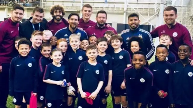 Aguero ya gayyaci Messi makarantar renon 'yan wasa ta Manchester City