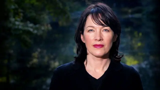 "Канчалык кечирим сурабайын, эми бул эч нерсени өзгөртө албайт"