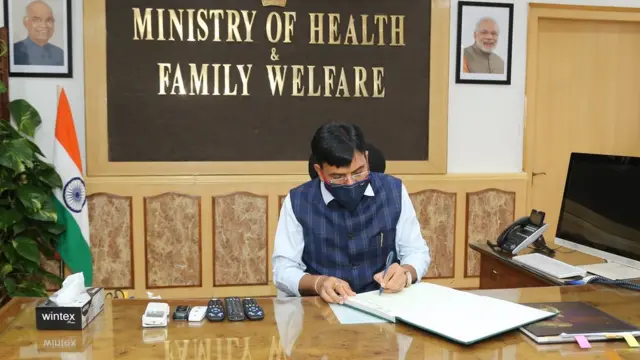 Twitter/@mansukhmandviya