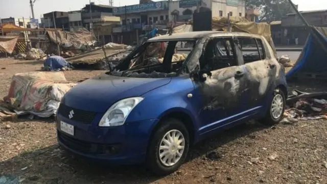 સળગેલી કાર