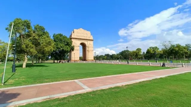 ఇండియా గేట్ పార్కులు