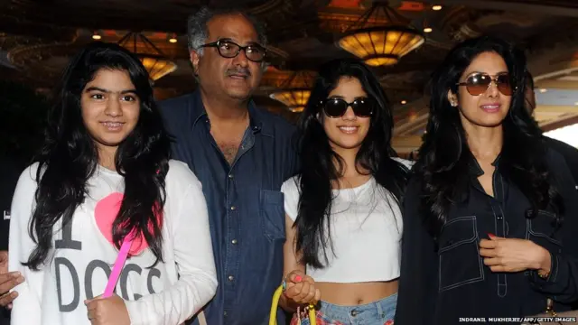 ਸ਼੍ਰੀਦੇਵੀ ਆਪਣੇ ਪਰਿਵਾਰ ਨਾਲ