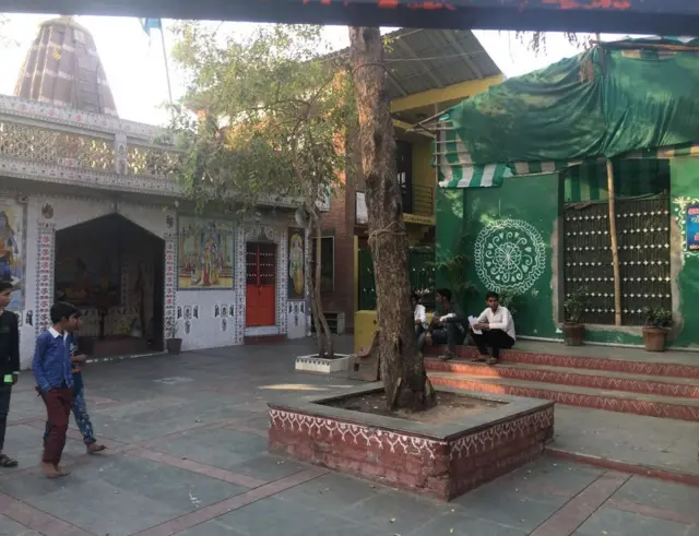 રામ-રહીમ ટેકરાની એક તસવીર