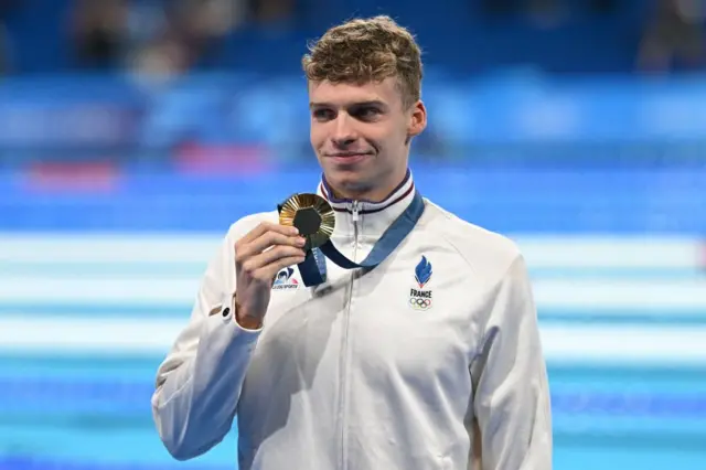 Леон Маршан