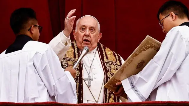 Poop Firaansis miidhaa lammiilee nagaarratti waraana Israa'eliifi Hamaas gidduu adeemaa jirun dhaqqabe balaaleeffatan