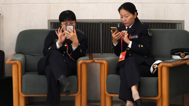 따분함은 실패자, 낙오자, 그리고 게으름뱅이의 전유물처럼 여겨지고 자주 정신력 혹은 목표의 부재와 연관 지어졌다