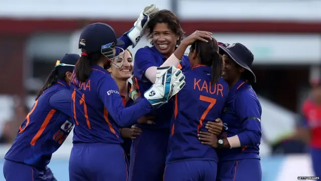 झूलन गोस्वामी