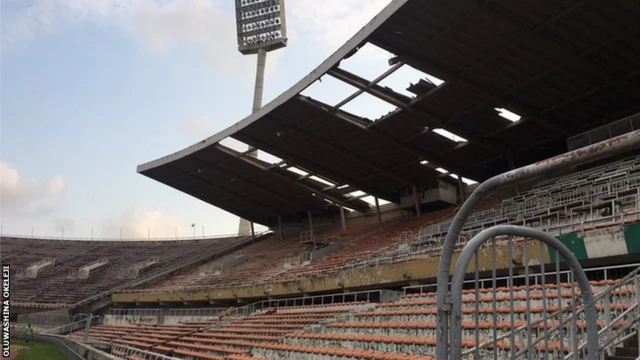 Le stade national délabré de Lagos