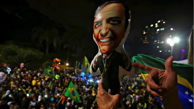 Bonecodownload pixbetBolsonaro é levantadodownload pixbetmanifestação