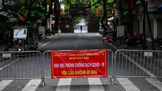 UBND TP Hà Nội phân 3 vùng phòng, chống dịch COVID-19 thực hiện từ 6h ngày 6-9 đến 6h ngày 21-9-2021.