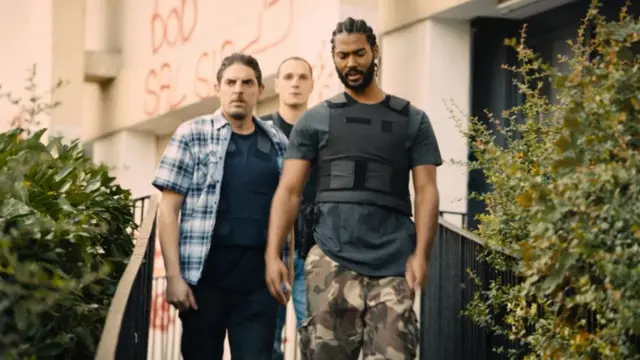 Nova francuska drama "Jadnici" nadopunjuje "Mržnju", nudeći savremenu sliku društvene tenzije u pariskim kockicama