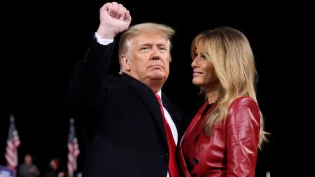 डोनाल्ड ट्रंप