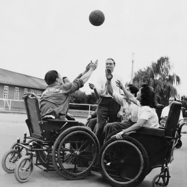 Juego de netball en 1955
