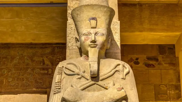 ۱. حَتَشپَسوت، فرعون مصر