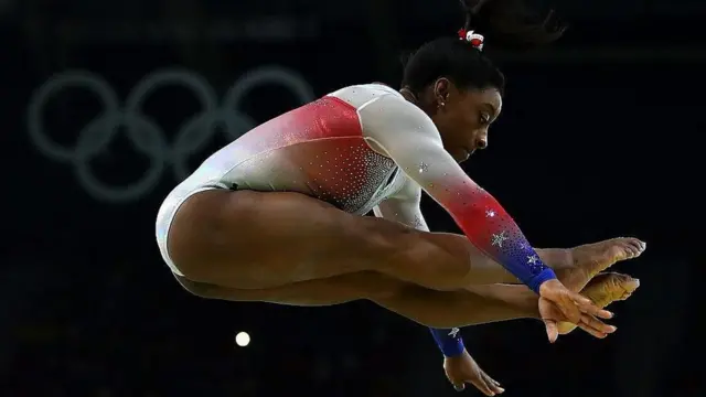 سیمون بایلز