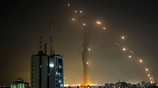 Makombora yatunguliwa angani