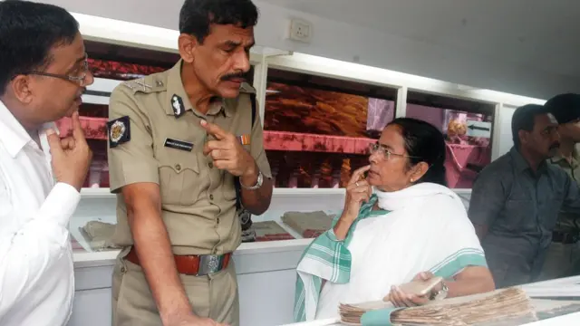 पश्चिम बंगाल में अब टीएमसी और बीजेपी में नेताजी की विरासत पर जंग