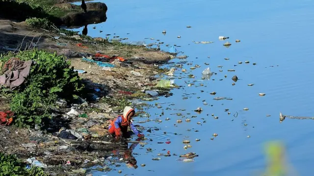 আবর্জনা থেকে দূষণ পাকিস্তানে বড় সমস্যা
