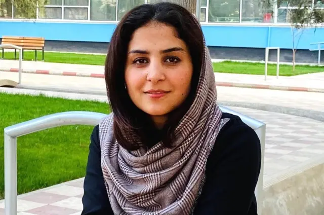 مرسل سیاس