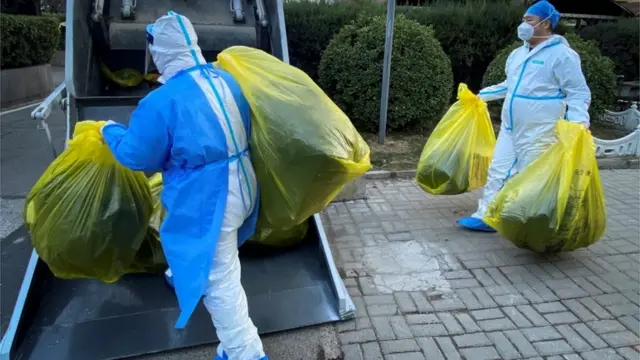 تدابير مكافحة كوفيد في الصيد