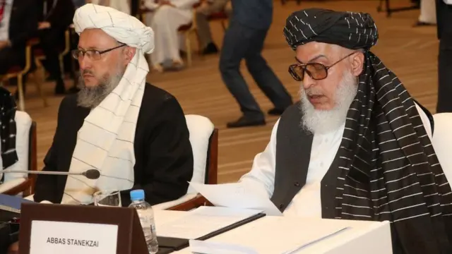شیر محمد عباس ستانکزی (ښۍ خوا) او عبدالسلام حنفي