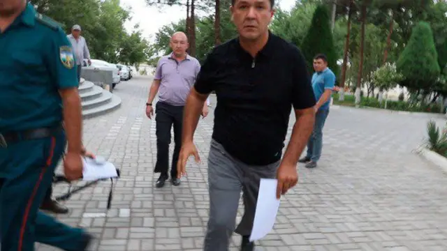 Ортиқхўжаев ўлим таҳдидини журналистлар ва Олмазор тумани ҳокими ўринбосари Абдурасул Ваҳобов ўртасида келиб чиққан можаро ортидан қилган