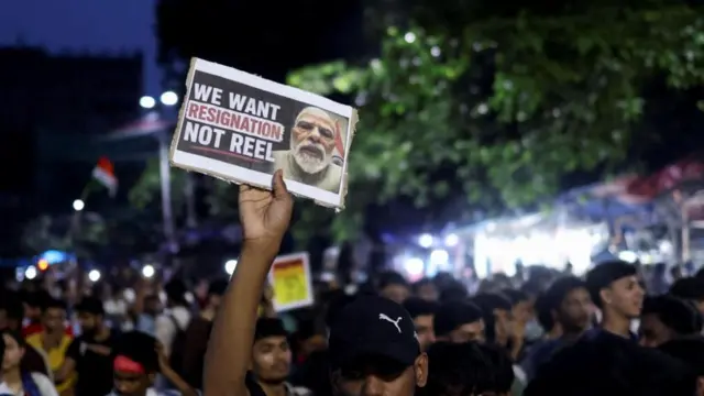 యువత నిరసన