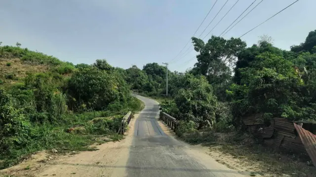 ব্যাংক লুট ও সশস্ত্র হামলার পর পর্যটকশূন্য হয়ে পড়েছে বান্দরবান এলাকা