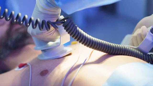 '40 நிமிடங்களுக்கு என் இதயம் நின்றுவிட்டது' – இறப்பின் நுனி வரை சென்று திரும்பிய நபர்