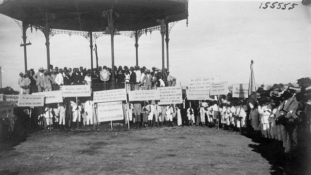 Protesta contra la ocupación estadounidense de Haití en 1921.