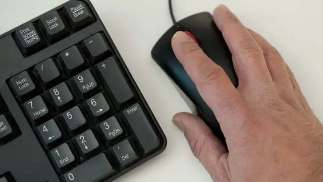 Computadora y ratón