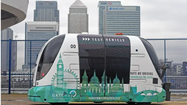 在东伦敦测试的无人自动驾驶车