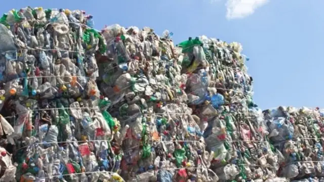 พลาสติกจำนวนมากไม่ถูกนำไปรีไซเคิลที่เพียงพอ