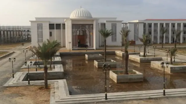 ෂරියා විශ්වවිද්‍යාලය