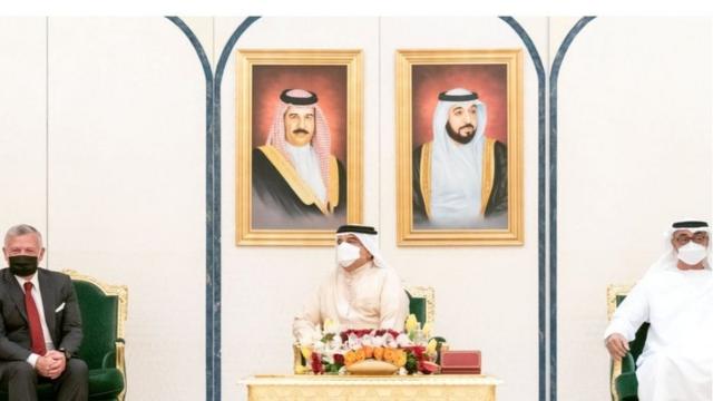 جمعت القمة ملك البحرين وولي عهد أبوظبي والعاهل الاردني