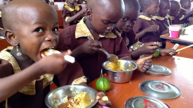 Awọn akẹkọ ileẹkọ alakọbẹrẹ n jẹnu