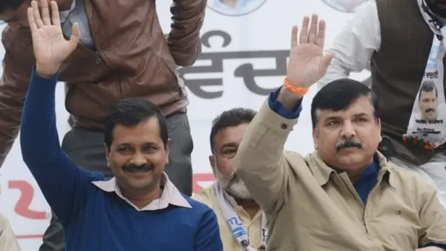 अरविंद केजरीवाल और आप कार्यकर्ता