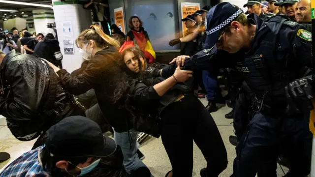 Протесты в Сиднее