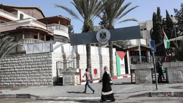 الحكومة الفلسطينية تعقد الثلاثاء اجتماعا لها في غزة