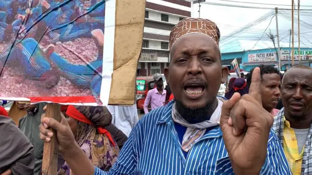 Mid ka mid ah dadkii ku bannaanbaxay Muqdisho