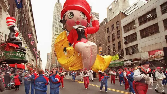 Những nhân vật hoạt hình như Betty Boop với gương mặt trẻ con điển hình mà ai cũng thích