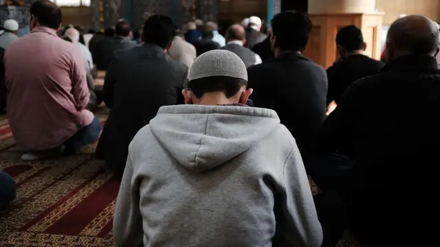 Намозхонлар