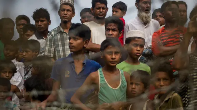 শরণার্থীদের অবস্থা সম্পর্কে আন্তর্জাতিক উদ্বেগ বাড়ছে