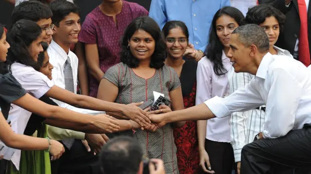 భారతీయ విద్యార్థులతో ఒబామా