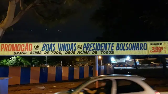 Cartaspostogasolina anuncia 'promoçãoboas vindas' a Bolsonaro