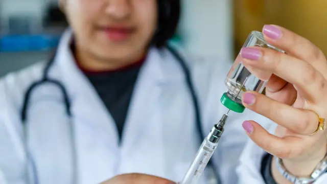 தடுப்பூசிகள்