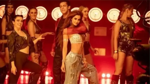 राधे चित्रपटातलं एक दृश्य