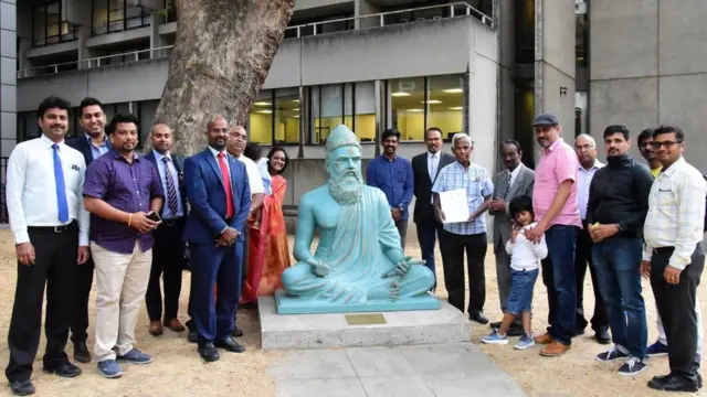 லண்டன் பல்கலைக்கழக தமிழ் இருக்கை குழுவினர்